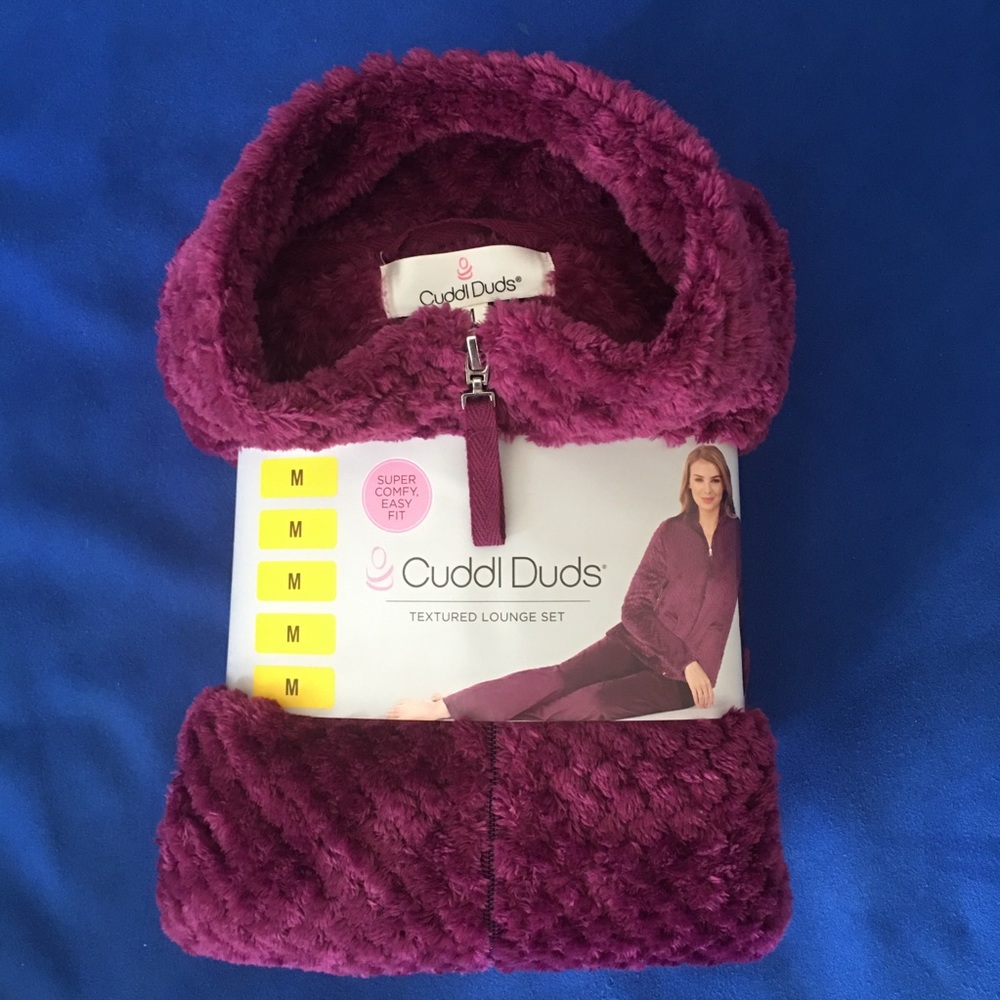 New loungewear set: zip up sweater & pants